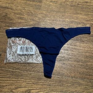 VICTORIA'S SECRET COTTON STRETCH THONG NWT/NIP XL